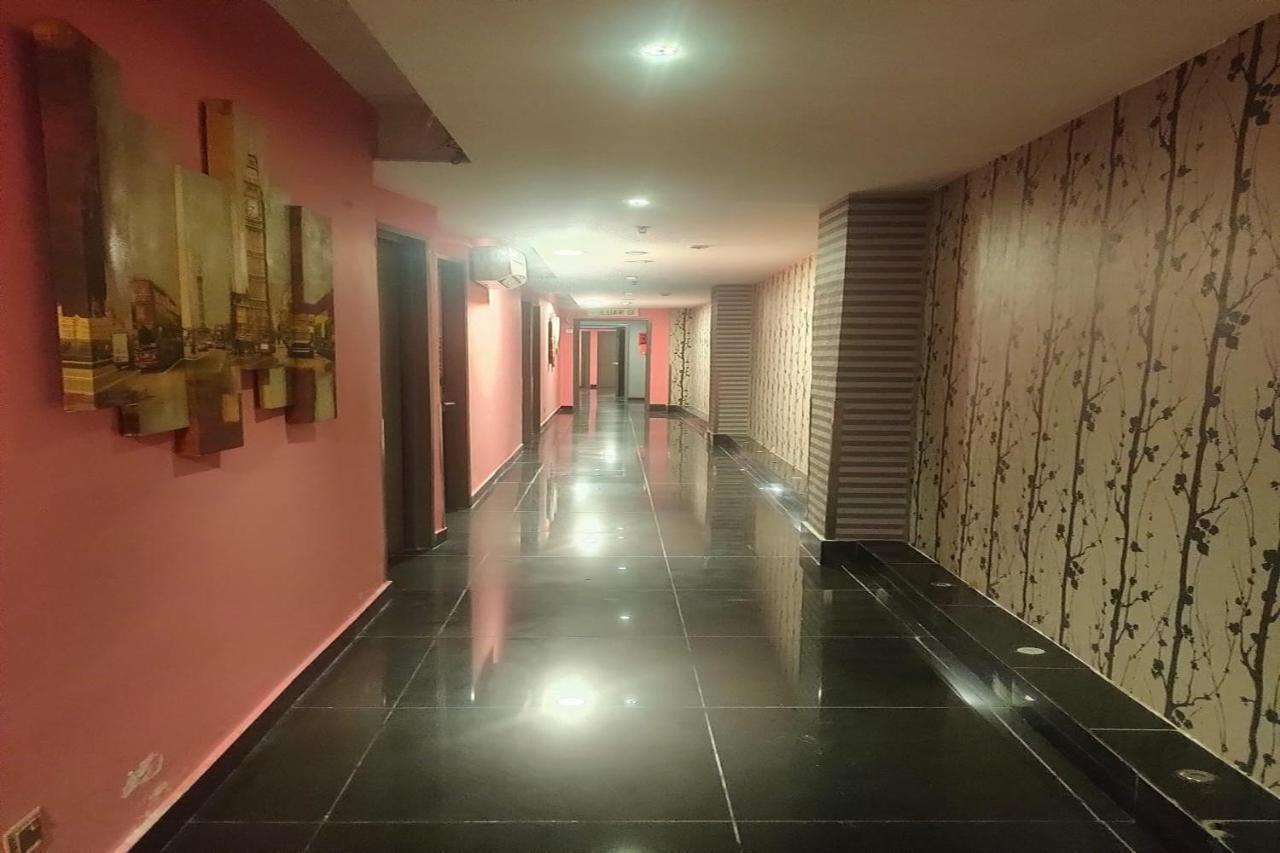 Hotel Arenaa Galaxys Куала Лумпур Екстериор снимка