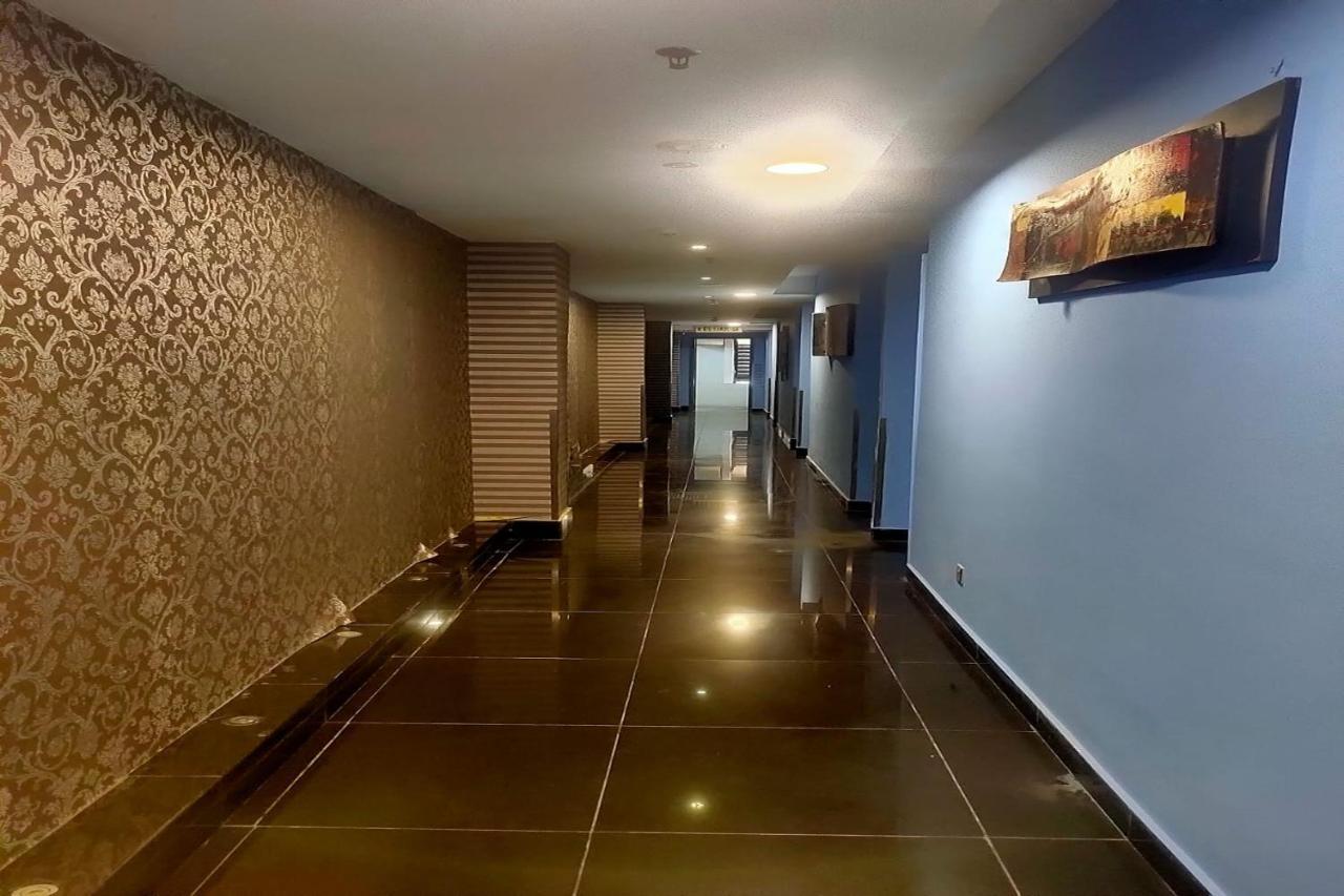 Hotel Arenaa Galaxys Куала Лумпур Екстериор снимка
